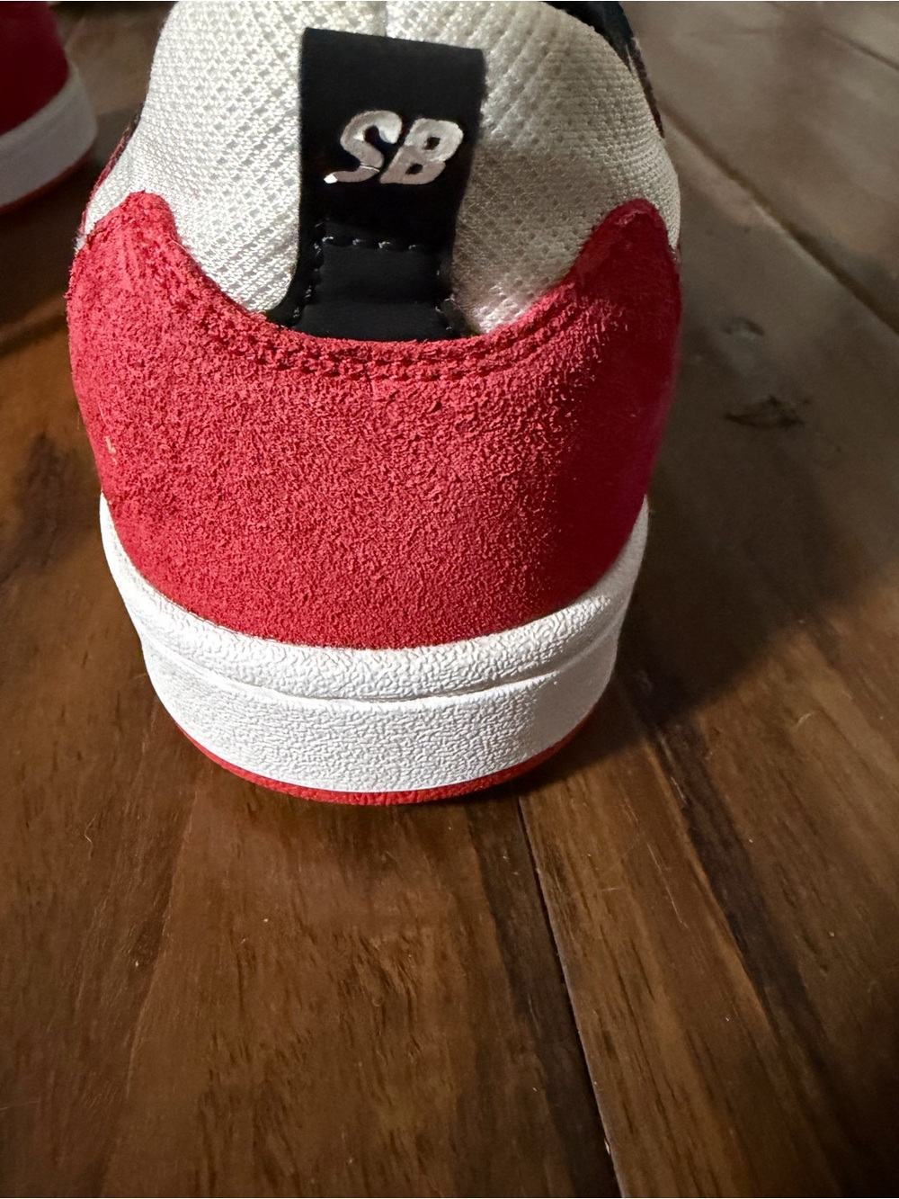 Nike Men's Alleyoop Sneakers in Black, White and Red - Picture 4 of 4